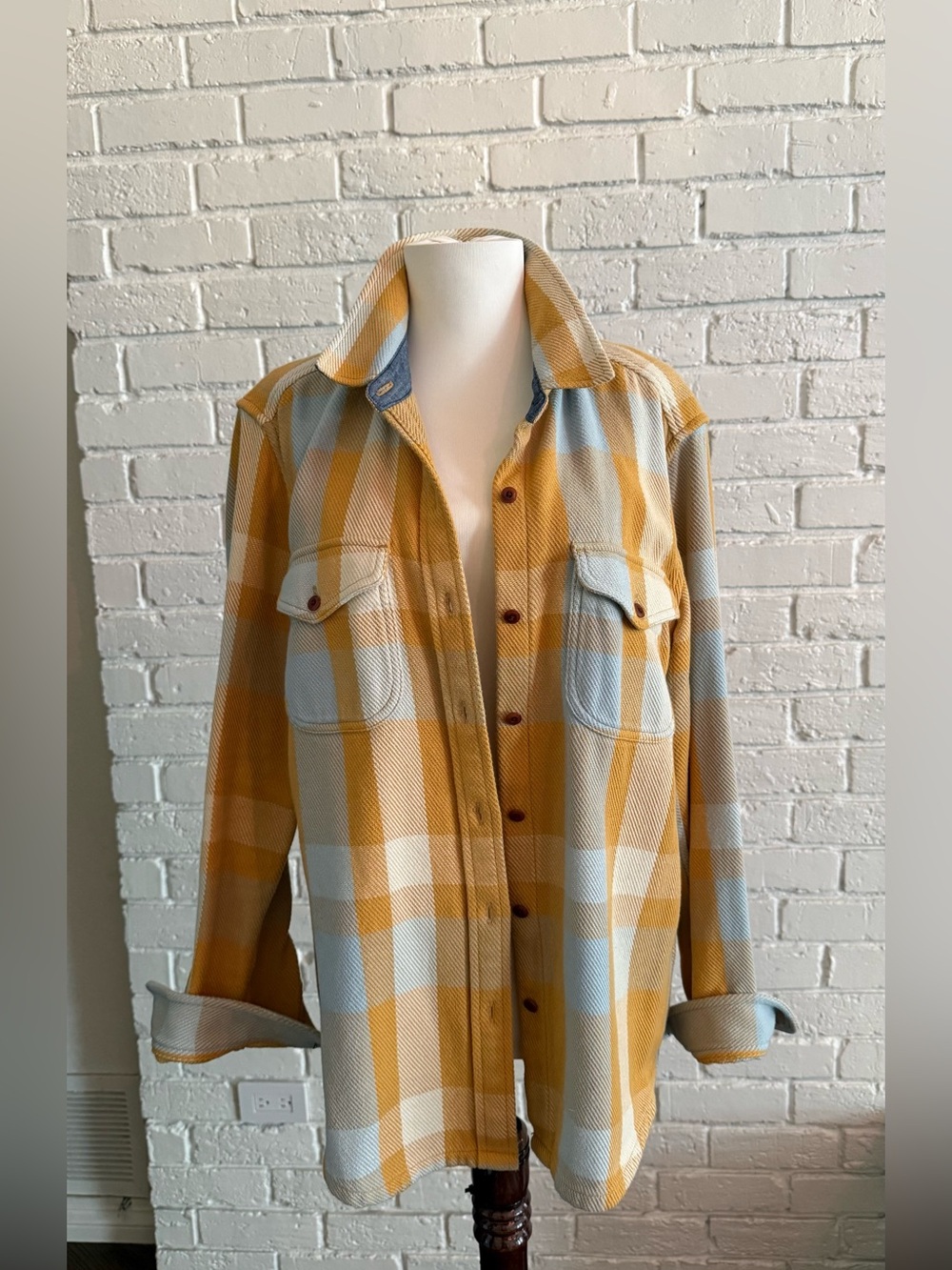 Men’s Outerknown Button Down Plaid Blanket Shirt Size M/L